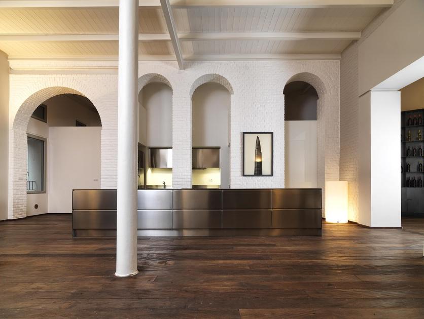 ABIMIS Кухня из нержавеющей стали на заказ с островом Atelier sun-id-1502875 - Вид №1