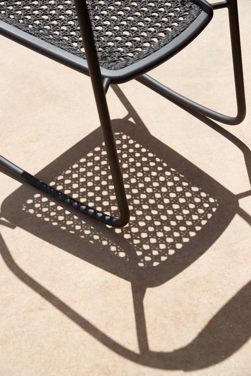 Кресло-качалка лава веревка 4,5мм антрацит + teak Manutti Duo MNST41 - Вид №4