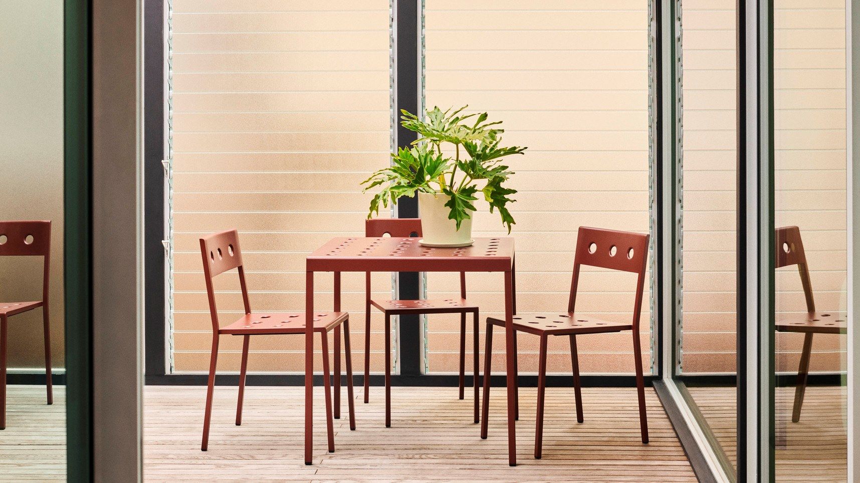 Стальной стул с порошковым покрытием с открытой спинкой Hay балкон ARCH-00152024 - Вид №44