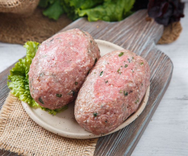 2186 Люля-кебаб из свинины и говядины Вкусляндия  - Вид №1