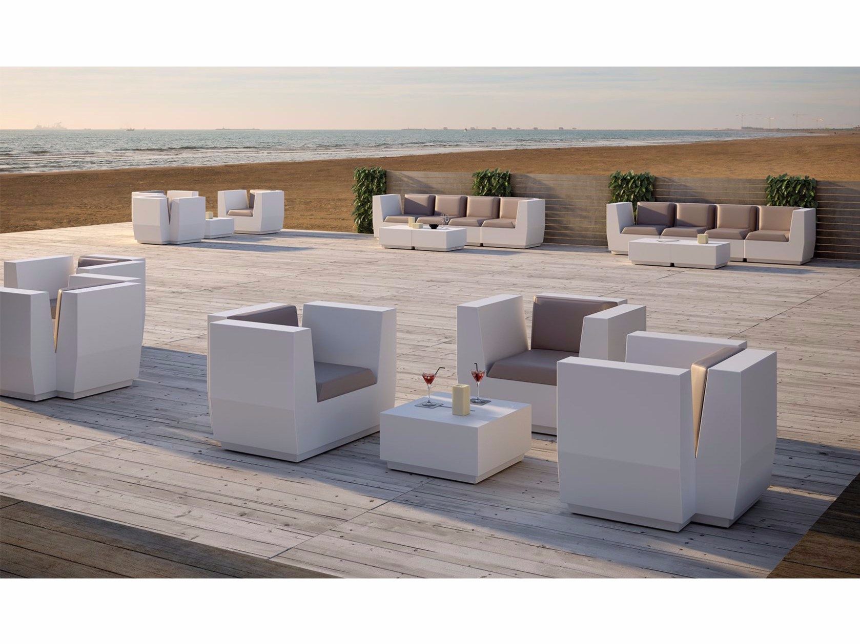 Садовое кресло с подлокотниками PLUST Big Cut ARCH-00149815 - Вид №3