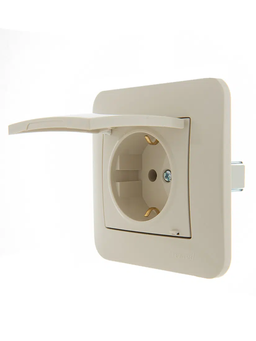 KARINA Розетка сз с крышкой кремовый LEZARD 707-0388-123В - Вид №8