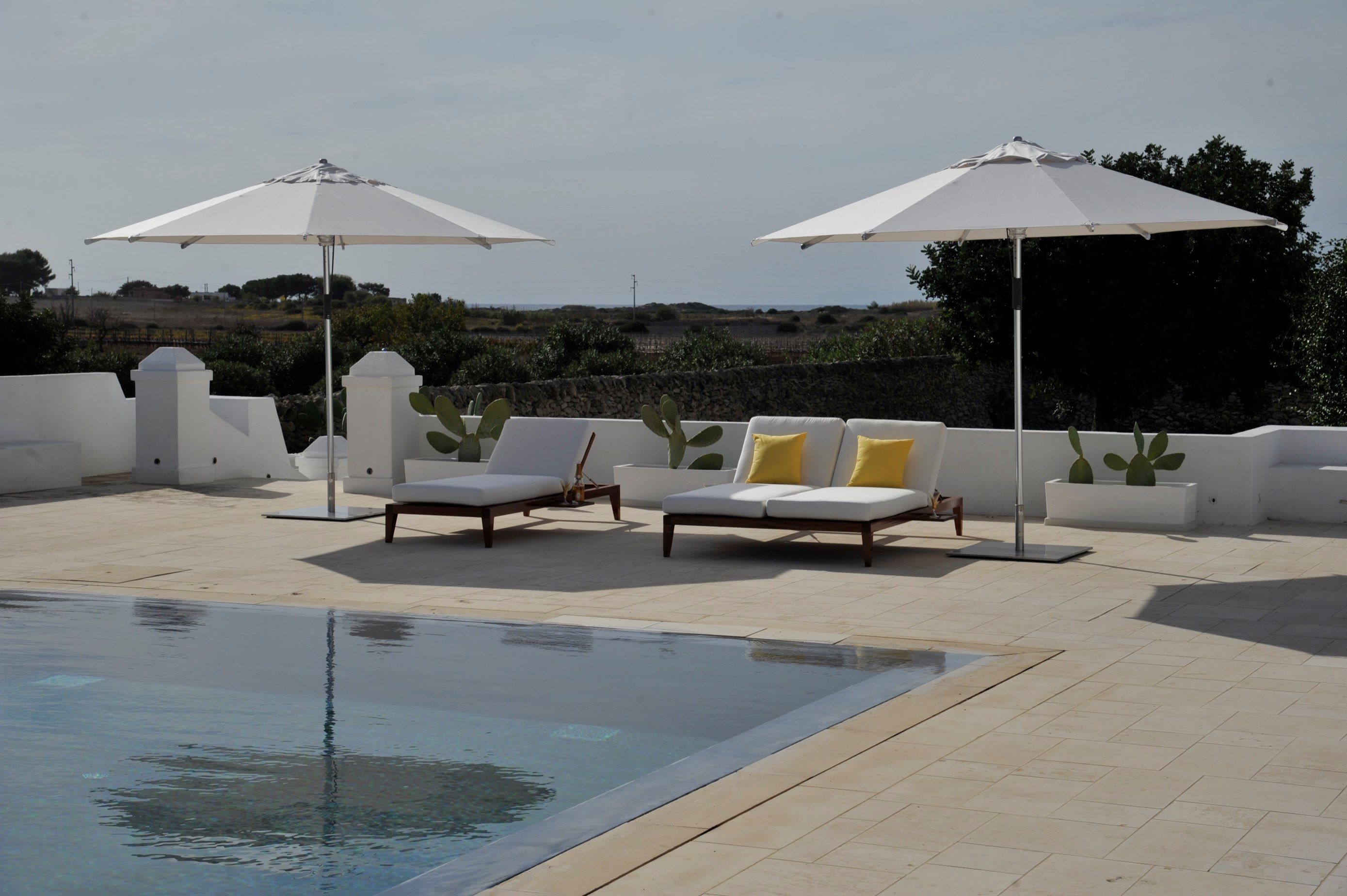 Двуспальная Садовая кровать из красного дерева и ткани Unopiù C'est la vie ARCH-00073376 - Вид №7