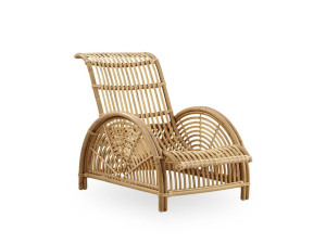 Кресло из ротанга с подлокотниками