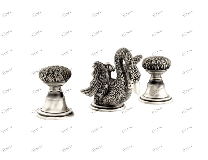 039441.000.50 Набор для раковины с тремя отверстиями Яркий хром Mestre Swan