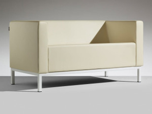 2-местный кожаный диван