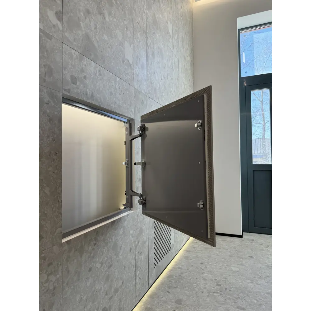 Люк скрытого типа нажимной Хаммер Феррум сталь 60x60 см STLM-2146053 - Вид №1