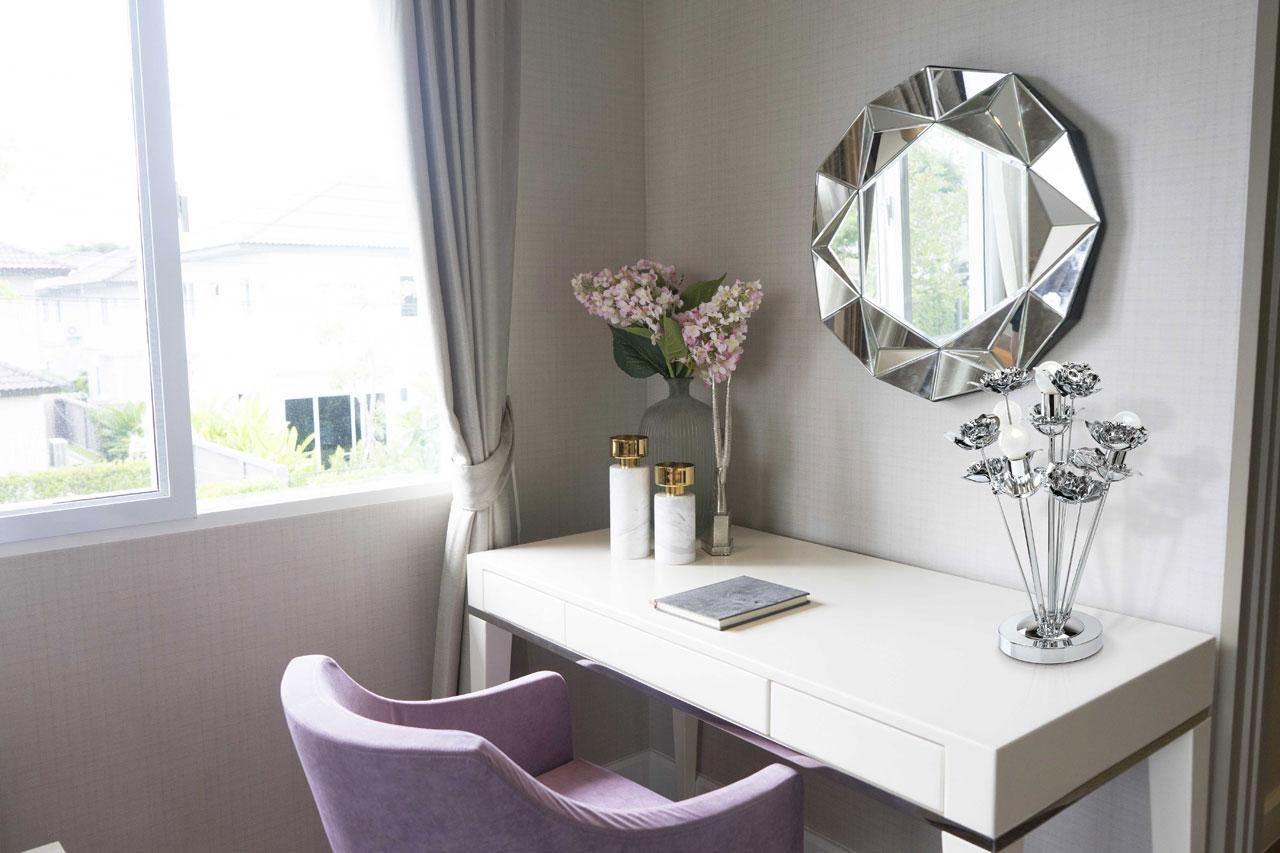 Настольная лампа MW-Light Розенхейм 2 615031004 MW-LIGHT ФЛОРИСТИКА 195344 Хром  - Вид №1