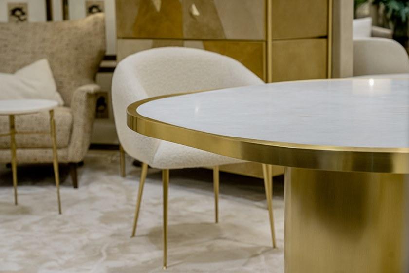 JOSÉ LEITE DE CASTRO Круглый обеденный стол из латуни и мрамора  13208547  - Вид №1