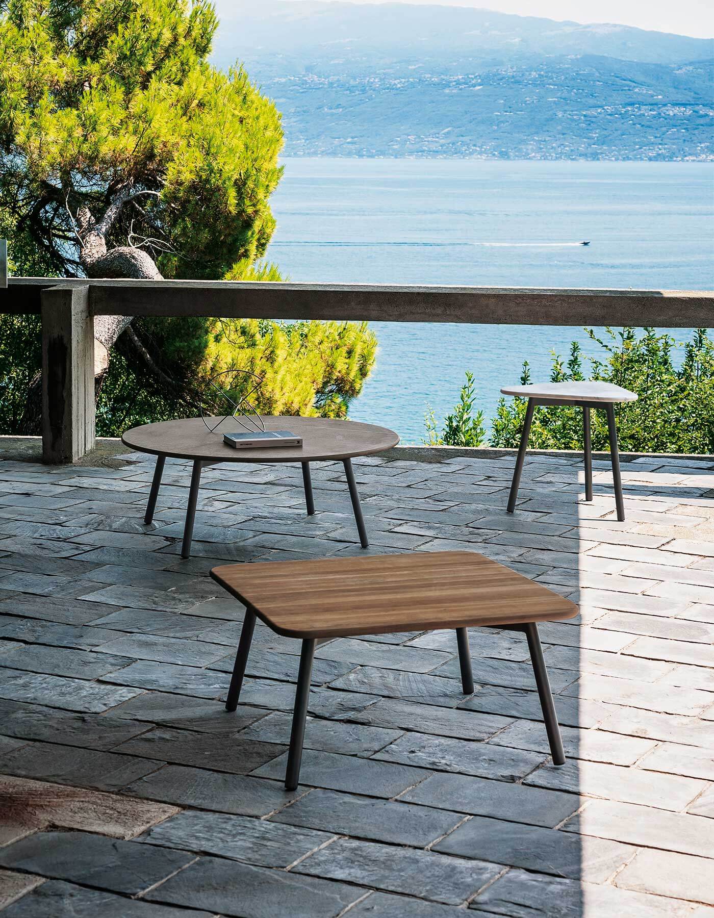 Квадратный садовый журнальный столик RODA Piper ARCH-00020221 - Вид №3