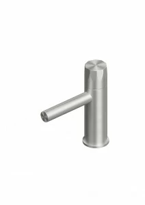 Hb. 15 01. Смеситель для умывальника Quadrodesign
