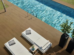 Напольное покрытие из керамогранита под дерево