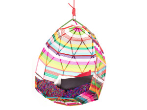 Подвесное сиденье из плетеной инженерно-полимерной проволоки