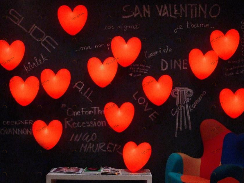 SLIDE Настенный светильник из полиэтилена Love sun-id-1431773