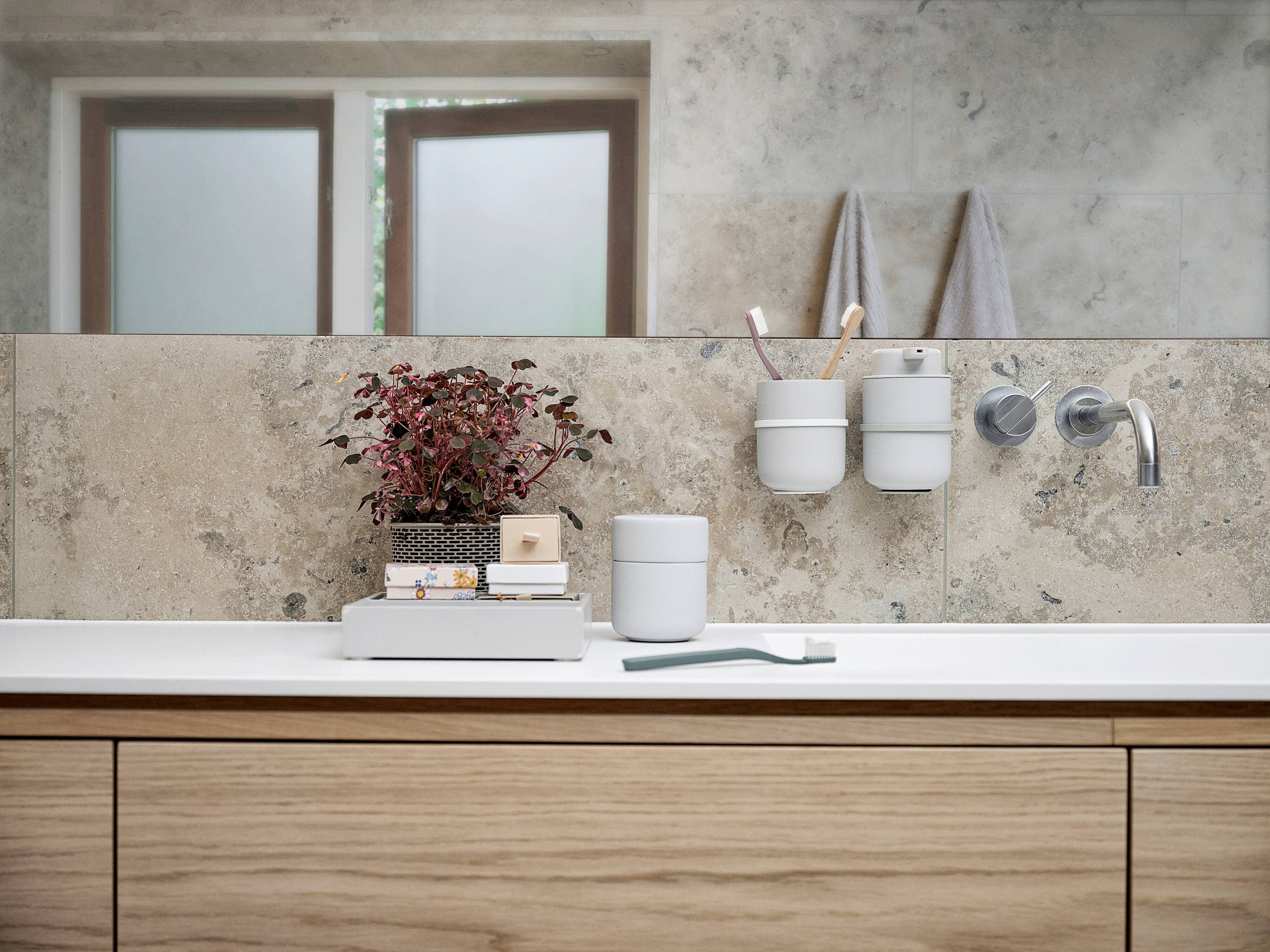 331925 чашка для зубной щетки Zone Denmark Ume - Вид №1