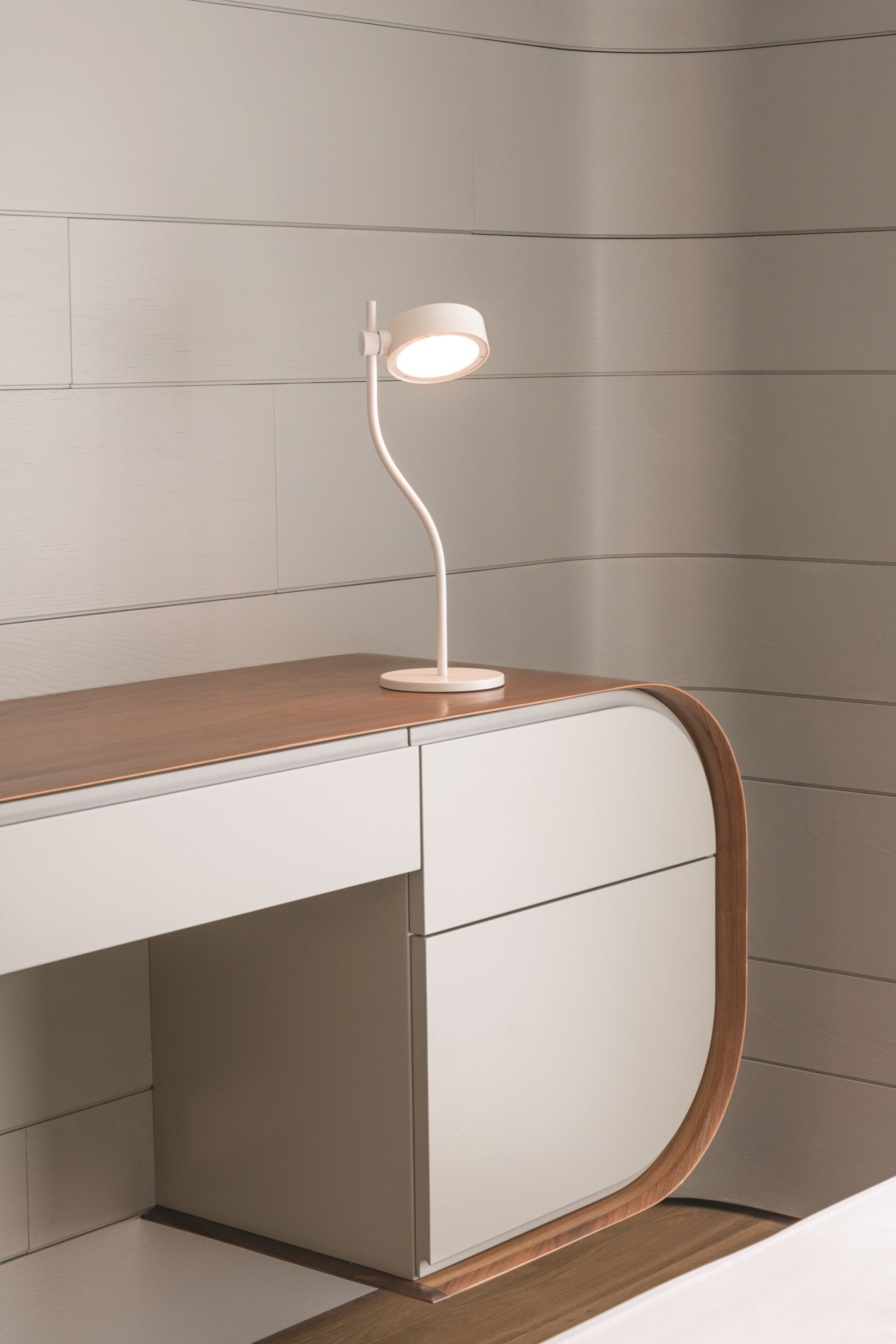 Алюминиевая светодиодная настольная лампа с диммером Zafferano Super O ARCH-00031810 - Вид №5