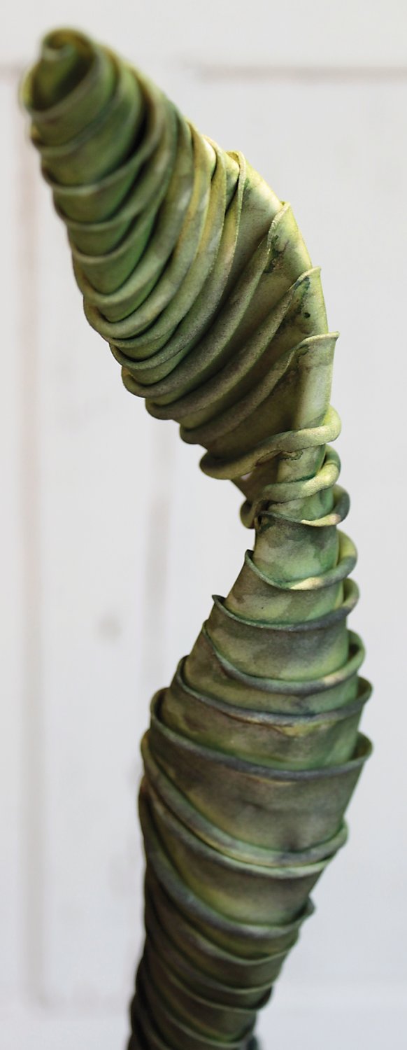 7894 883 a3 Ветка с листьями Fake soft Flower 'Rose', 94см, зелёная H-andreas  - Вид №2