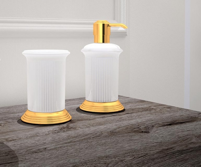 B9336 HPS Дозатор для жидкого мыла настольный (золото) COLOMBO HERMITAGE Colombo Design - Вид №2
