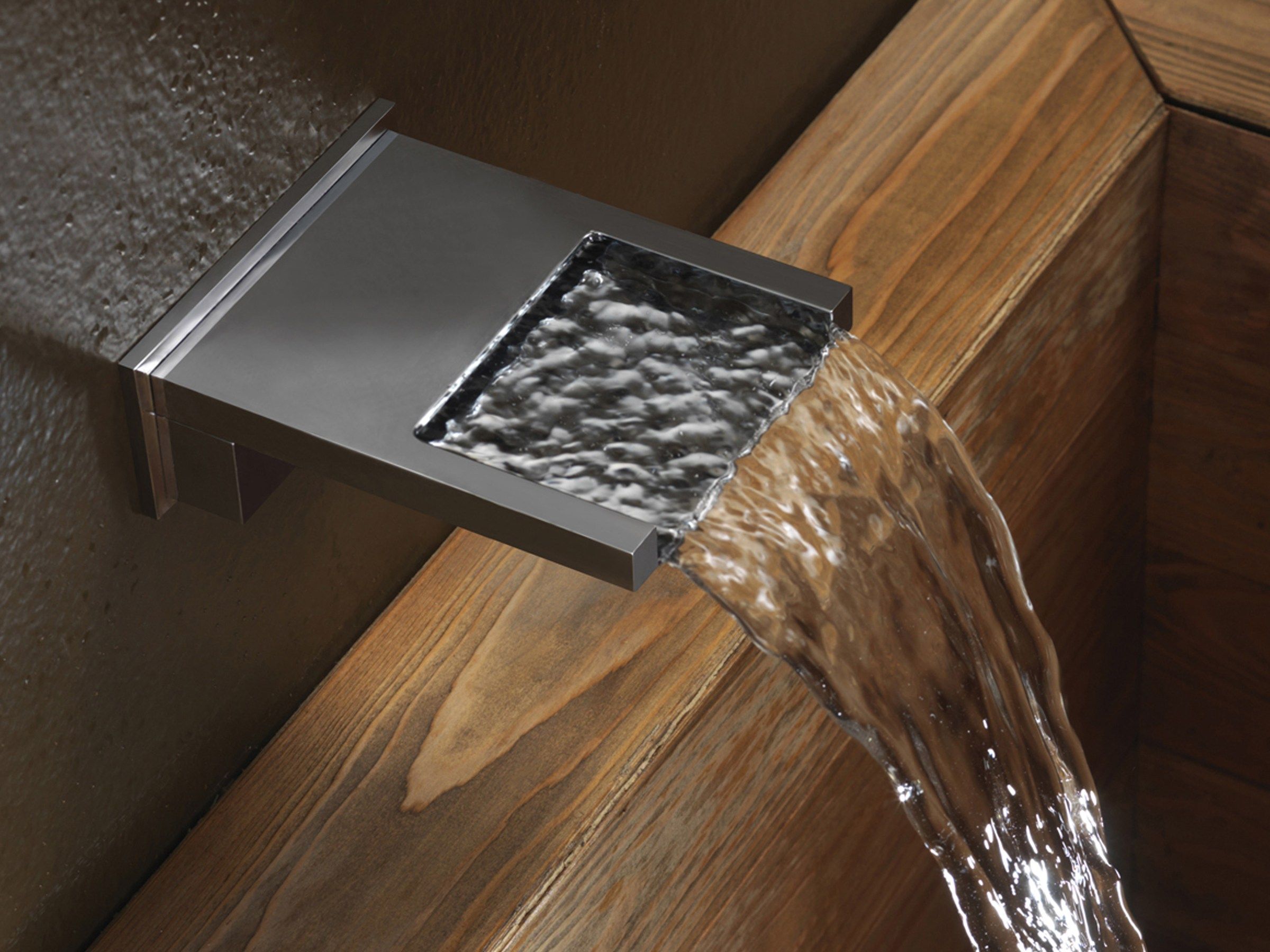 Настенный Водопадный дозирующий носик Bossini фитнес ARCH-00135467