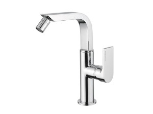 Однорычажный смеситель для биде с регулируемым горлышком