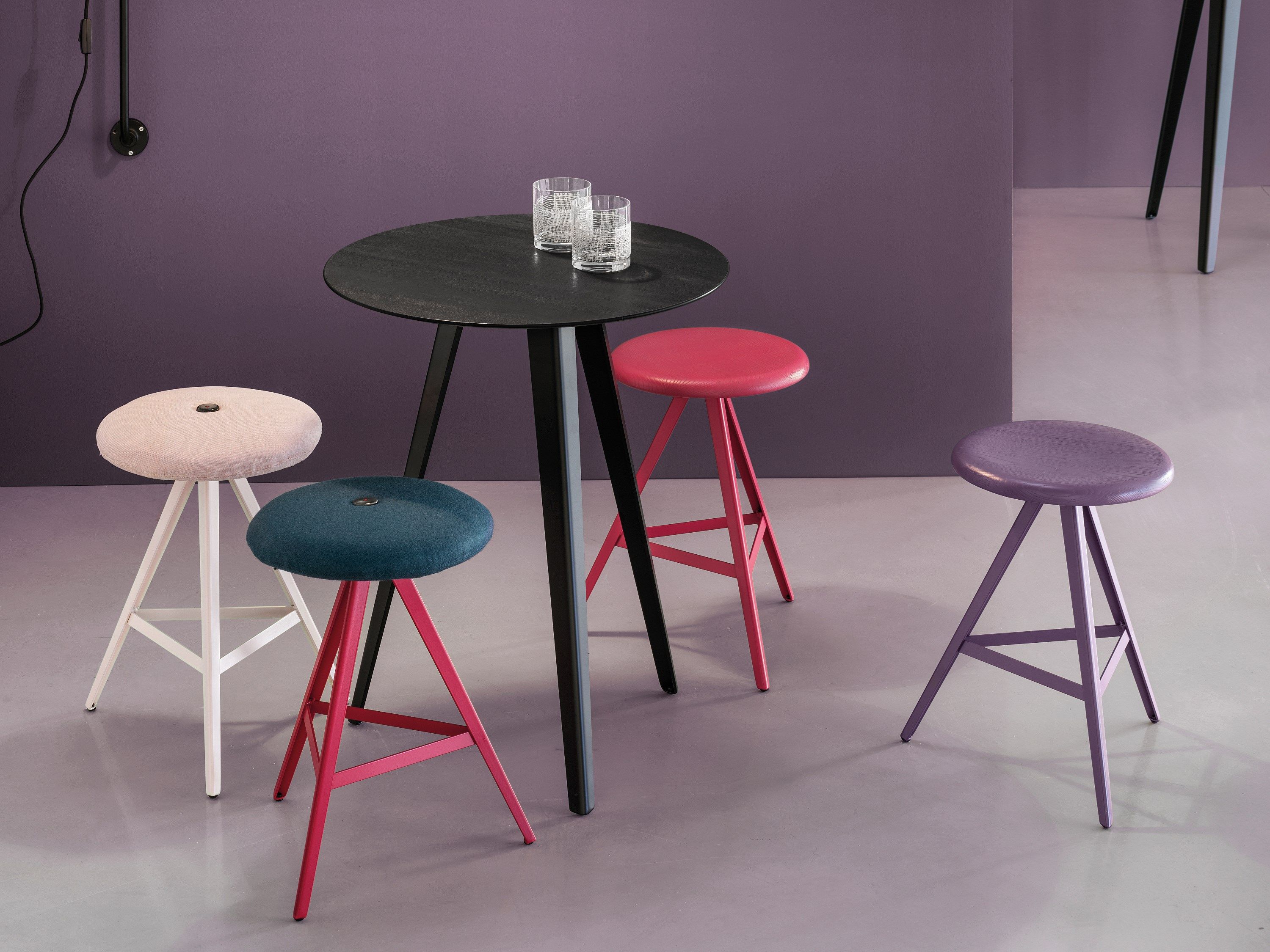 Деревянный табурет TrabA' Aky ARCH-00050449 - Вид №5