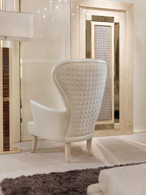 Turri Кресло Bergere обитое кожей по контракту Caractere sun-id-1475680 - Вид №1