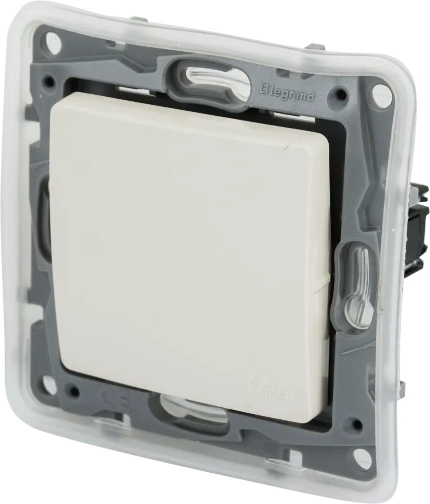 Legrand Etika — влагозащищенный выключатель с 1 клавишей, слоновая кость 82496465