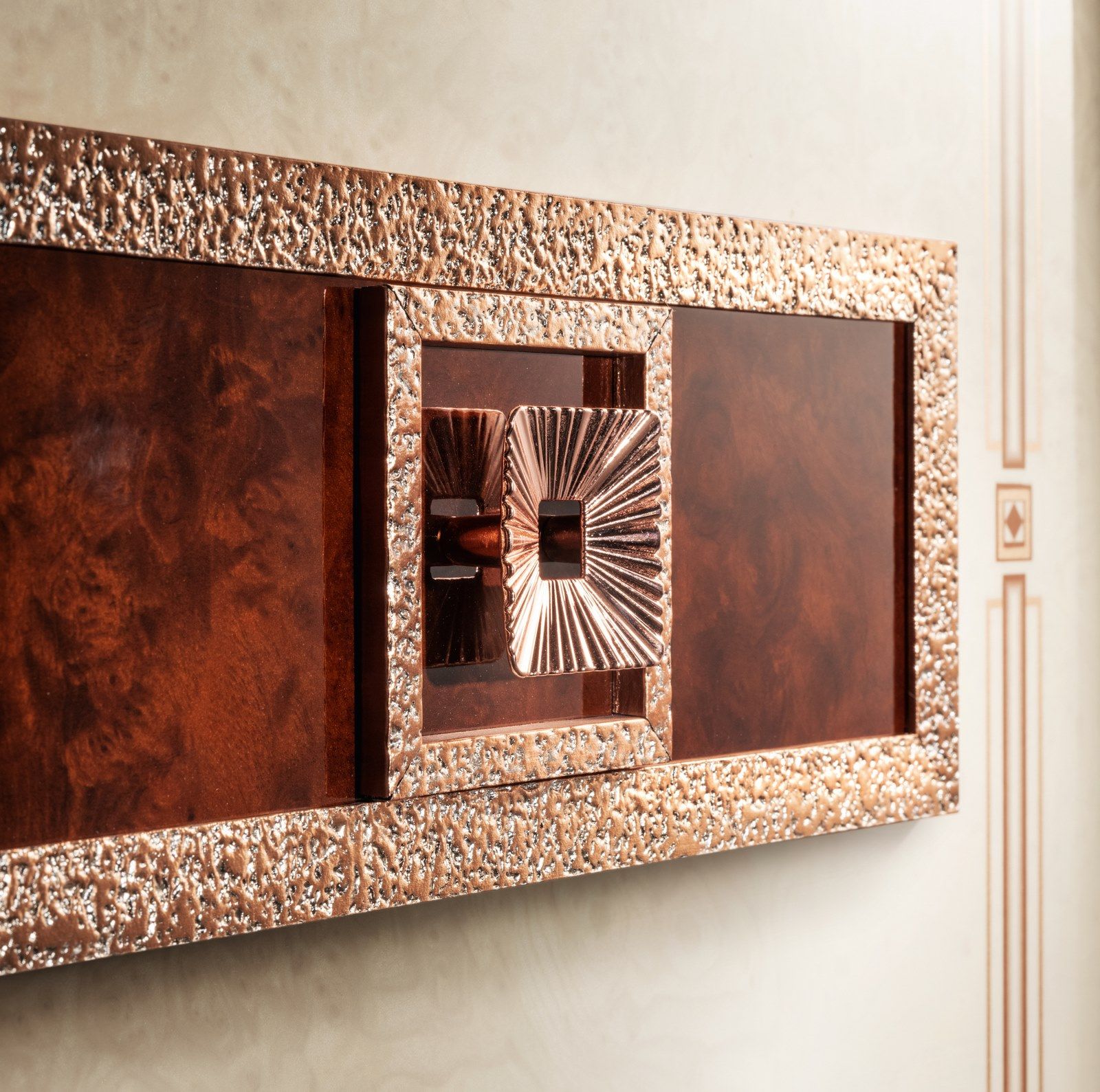 Деревянный шкаф с распашными дверями Arredoclassic Dolce Vita ARCH-00117200 - Вид №3