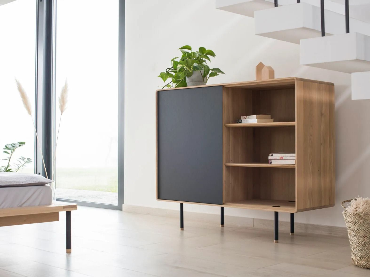 Шкаф из дуба с распашными дверцами Gazzda ARCH-00109584 - Вид №7