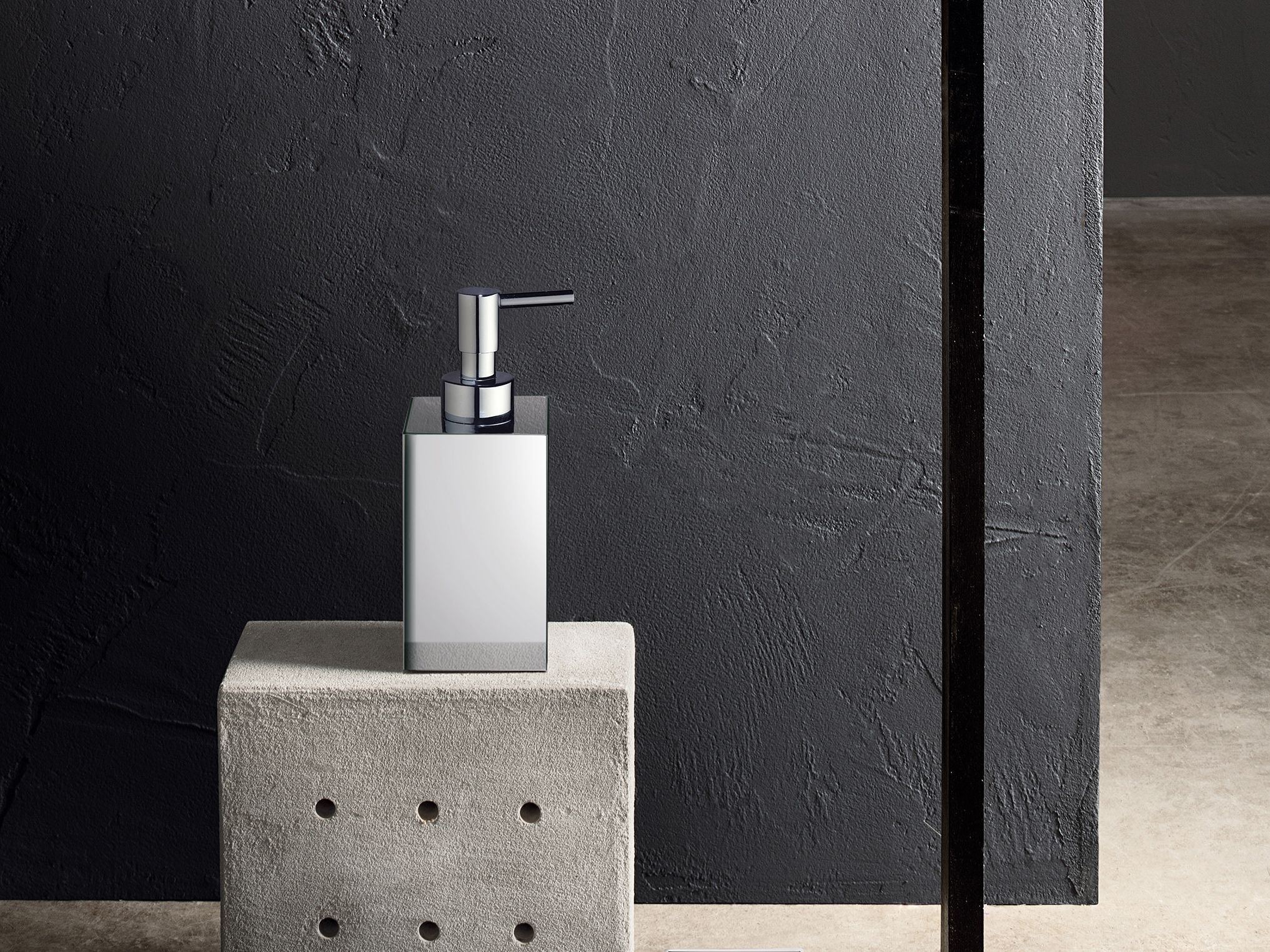 Дозатор мыла Fantini Rubinetti Линия Аксессуаров ARCH-00106588 - Вид №1