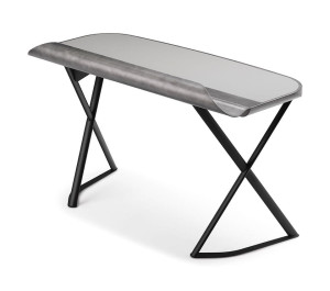 Стальной и кожаный письменный стол