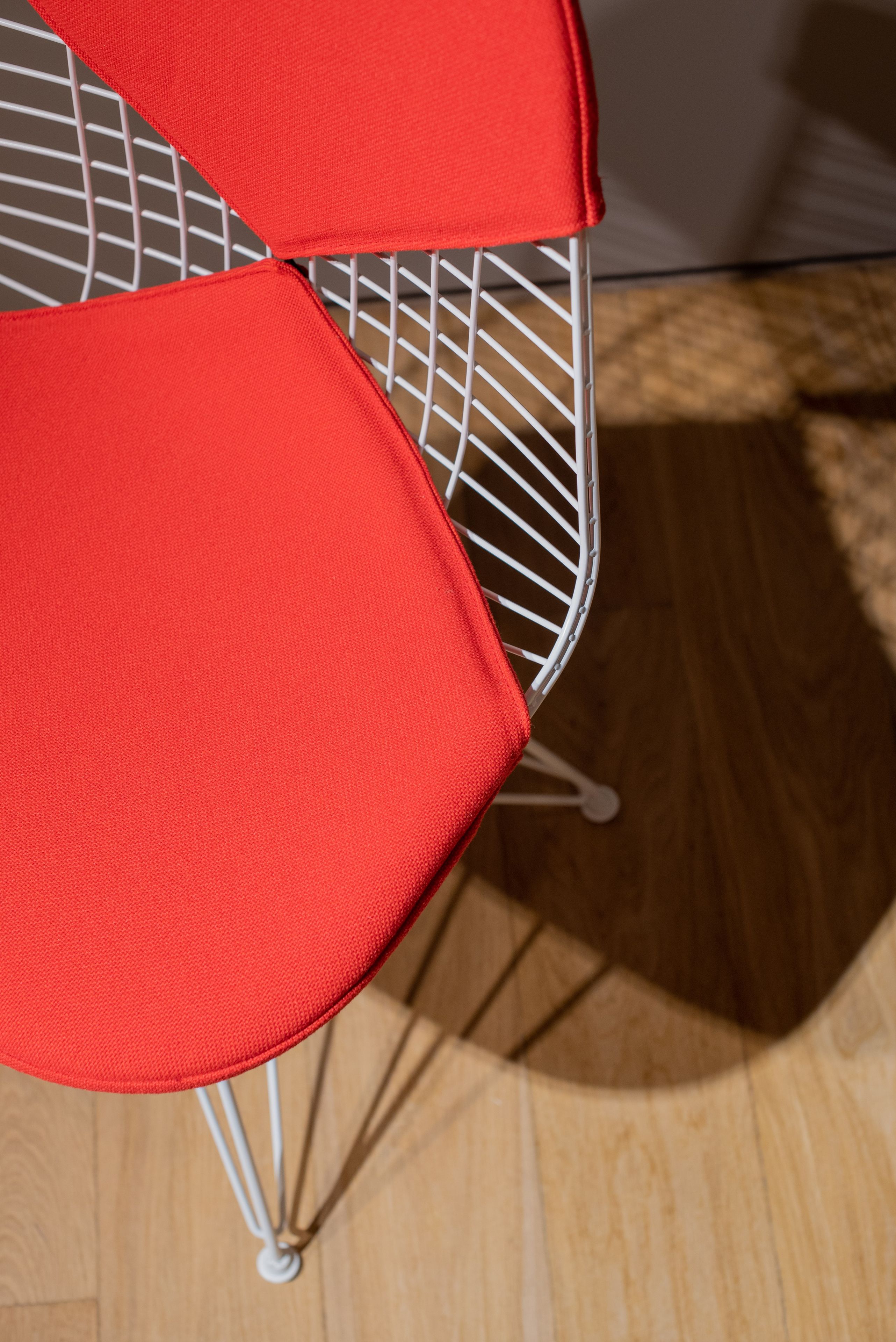 Стальной стул с мягким сиденьем In Stock Vitra ARCH-00108601 - Вид №14