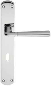 LINEA CALI' Латунная ручка на пластине в классическом стиле Tess