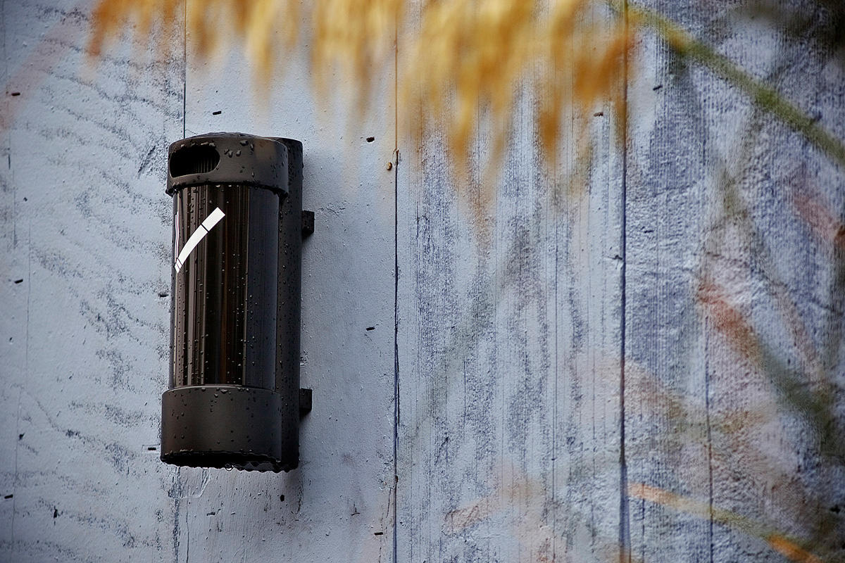 FSRT212 Приемник для золы Buttler  Forms-surfaces 