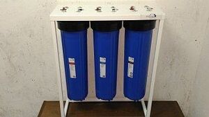 Фильтр Гейзер 3И20BB на раме с картриджем БА