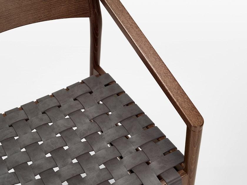 JMS Стул из массива дерева с подлокотниками Leonor M925c tw - Вид №2