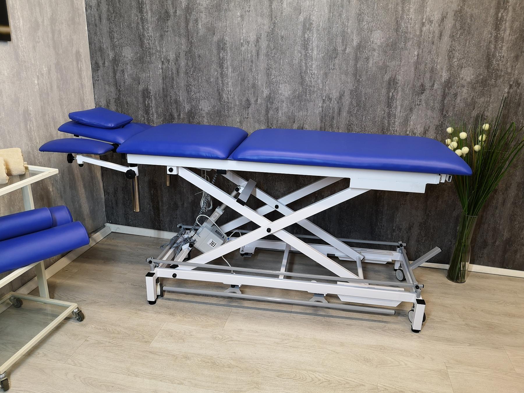 Х223 Массажный стол с двумя электроприводами HELIOX Santreyd  - Вид №1