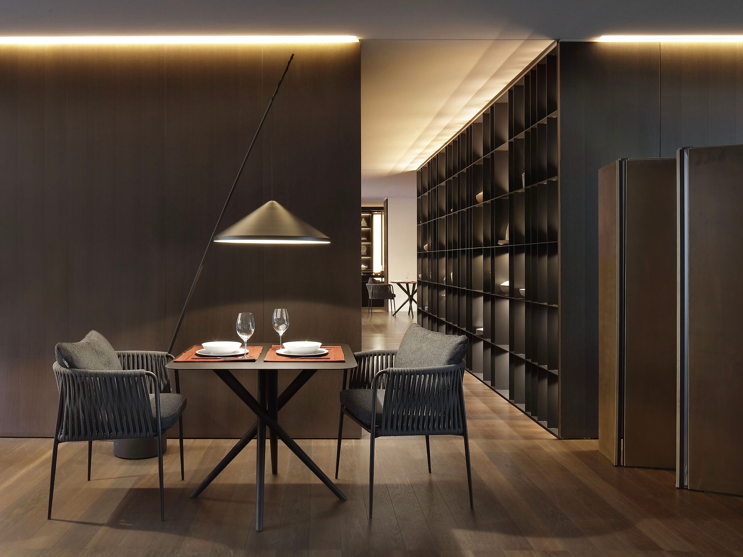 Алюминиевый квадратный садовый стол с порошковым покрытием Nodo Italia Eva ARCH-00124780 - Вид №3