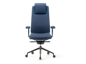 Офисное кресло с регулируемой высотой