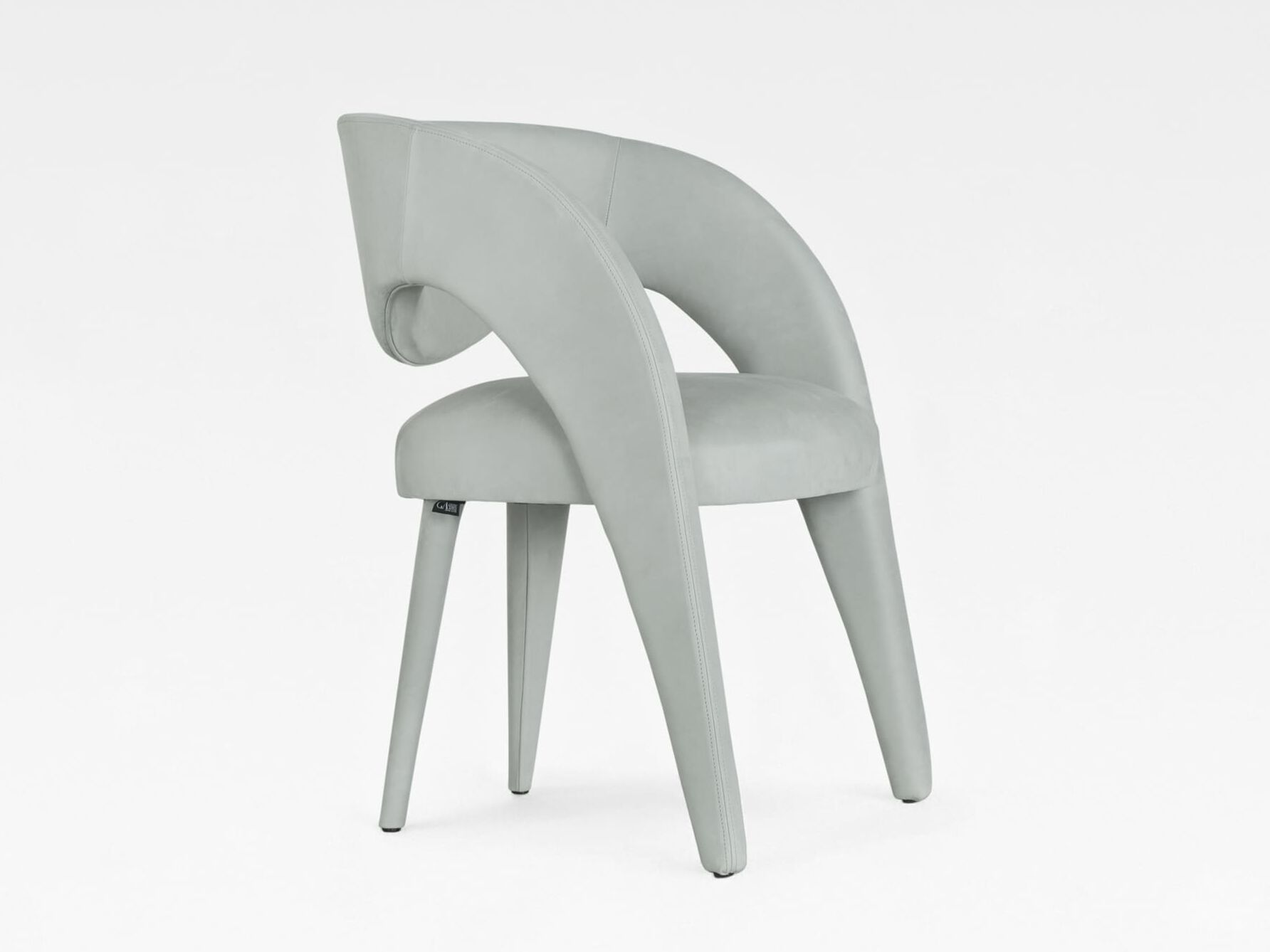 Кожаный мягкий стул с подлокотниками Greenapple Laurence ARCH-00115770