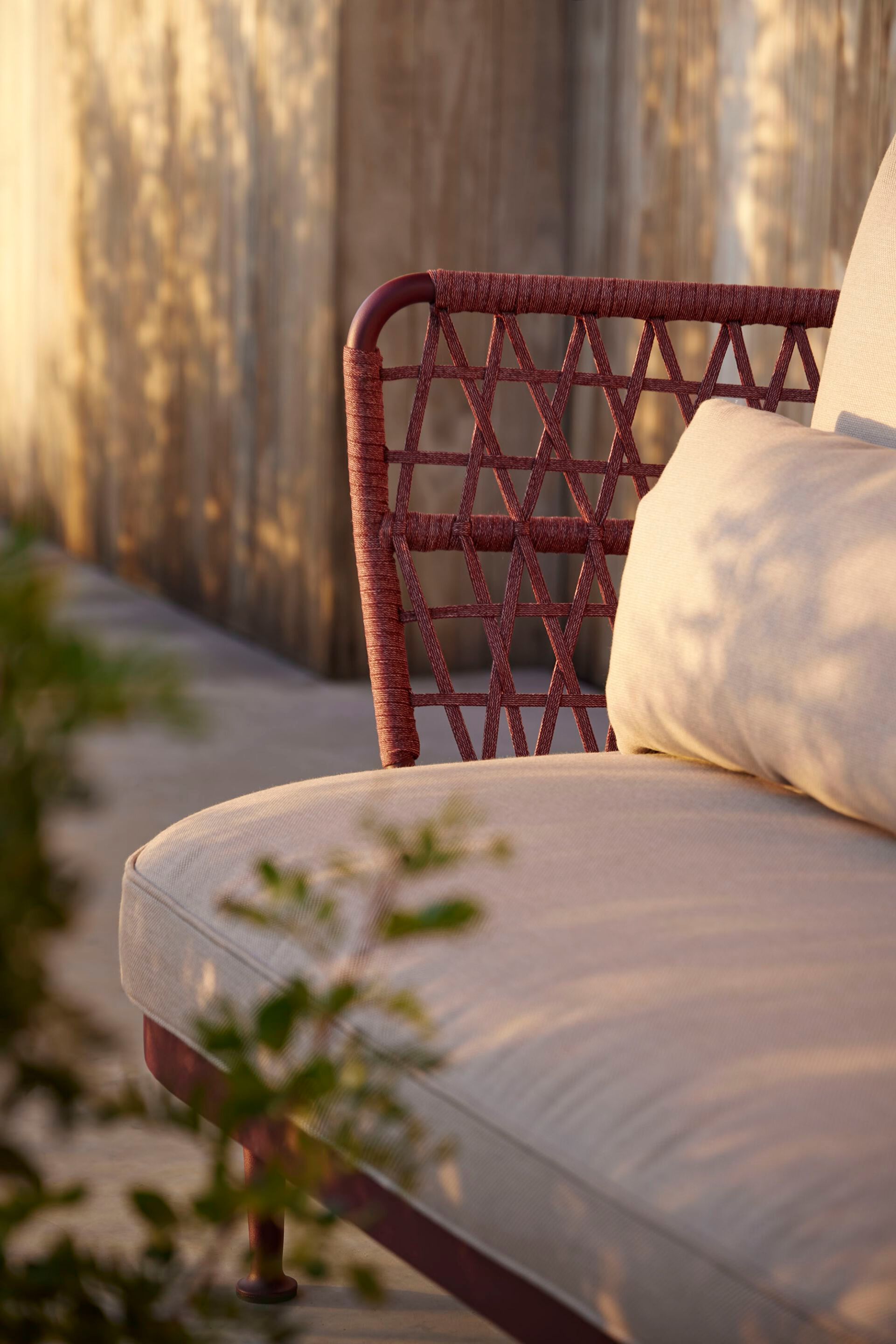 2-местный алюминиевый садовый диван с порошковым покрытием POINT Curio ARCH-00020477 - Вид №1