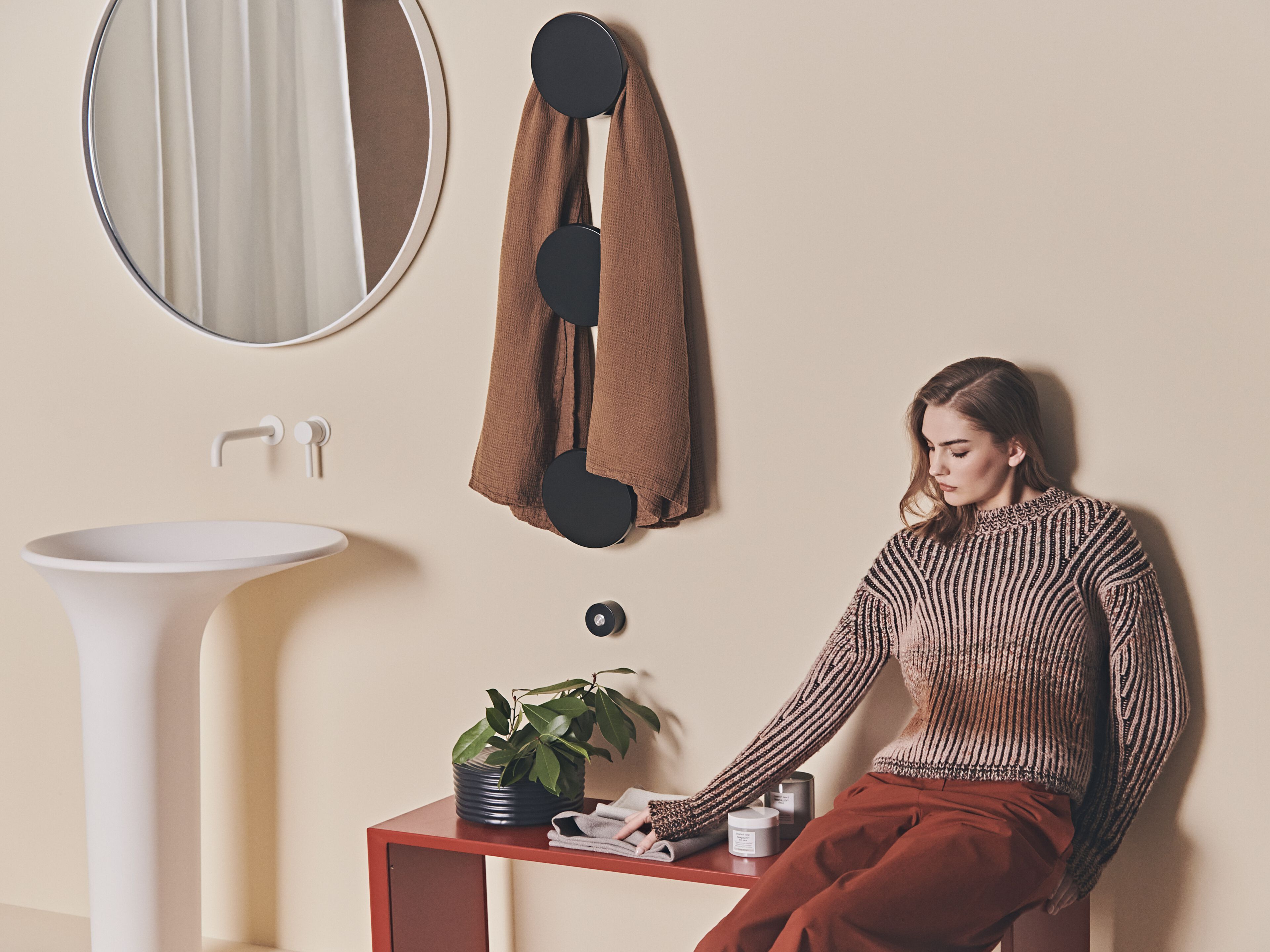 Настенный рециркулированный алюминиевый полотенцесушитель Tubes Elements ARCH-00031676 - Вид №4