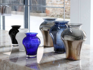 Ваза из дутого стекла