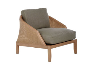 Кресло с подлокотниками