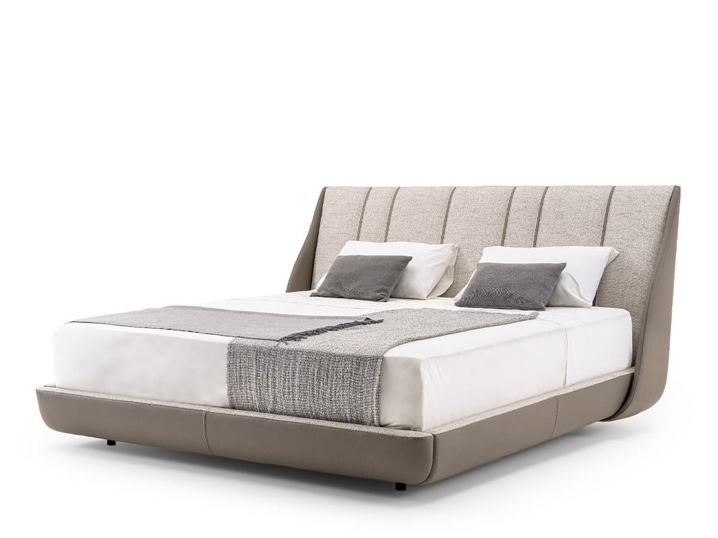 Двуспальная мягкая кровать с мягким изголовьем Turri ARCH-00072371