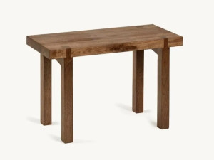 Низкий стул из массива грецкого ореха