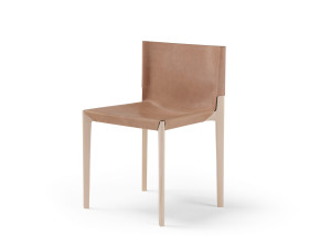 Стул из кожи и дерева