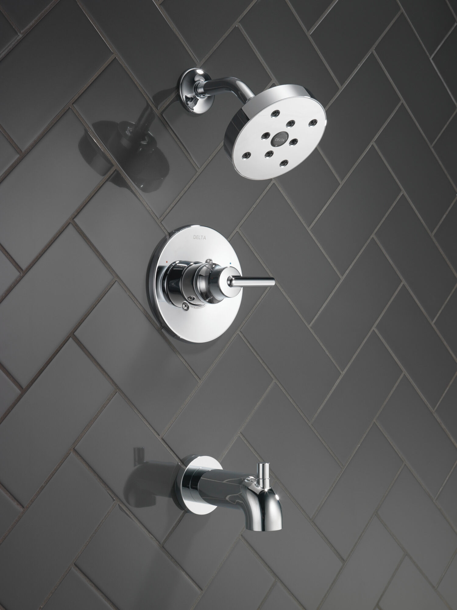 T14459 Monitor® 14 Series H2Okinetic® для ванны и душа Delta Faucet Trinsic Хром  - Вид №6