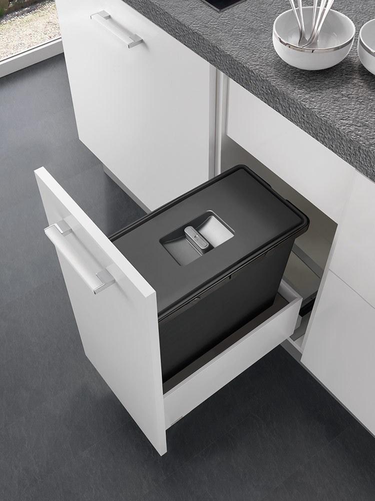 SALICE Мусорное ведро на кухне sun-id-1511924 - Вид №1