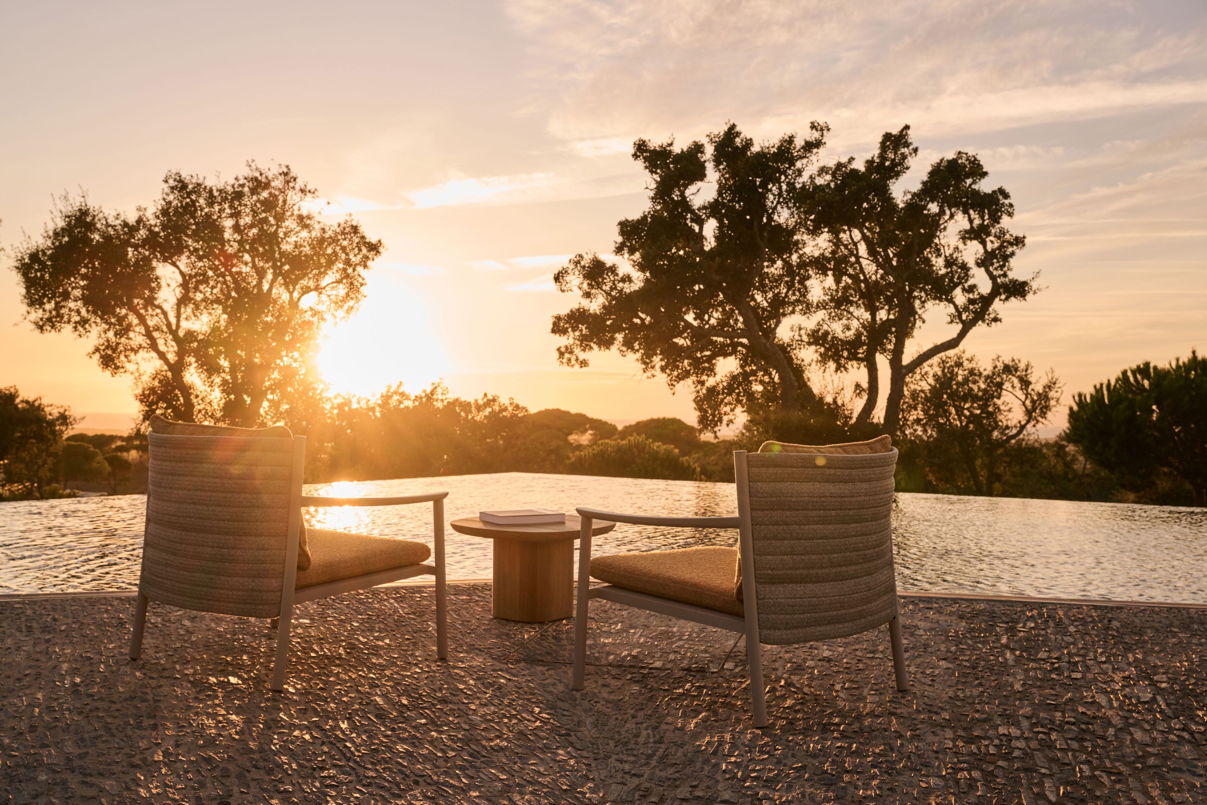 Низкий круглый садовый столик TRIBÙ Seren ARCH-00131155 - Вид №10